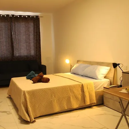 Seafront Escape Paceville Nearby 3 *