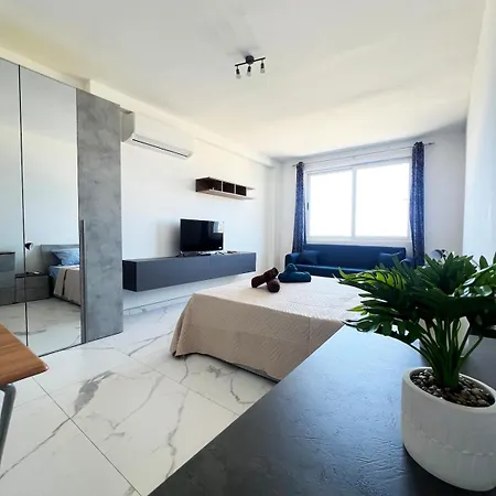 Seafront Escape Paceville Nearby 3